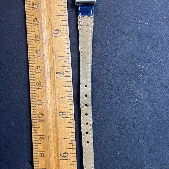 Marks & Spencer petite Blue Fashion Quartz Ladies Watch- Fresh Battery - Picture 8 of 8